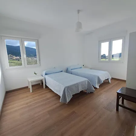 Casa Laxas, Recien Reformada Con 5 En Entorno Natural